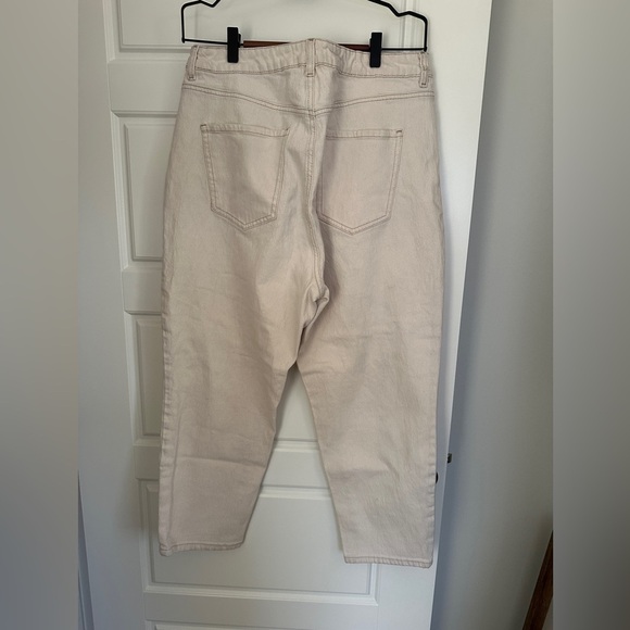 *3/$25* Dynamite Cream Straight Leg Jeans High-Waisted - Picture 2 of 4